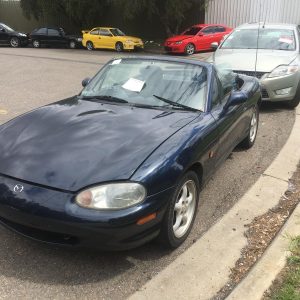 Right Front 1/4 Door Glass