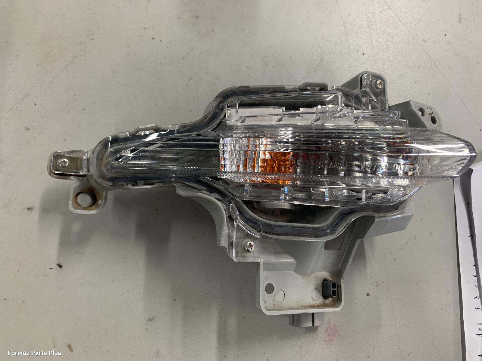 Right Indicator/Fog/Side