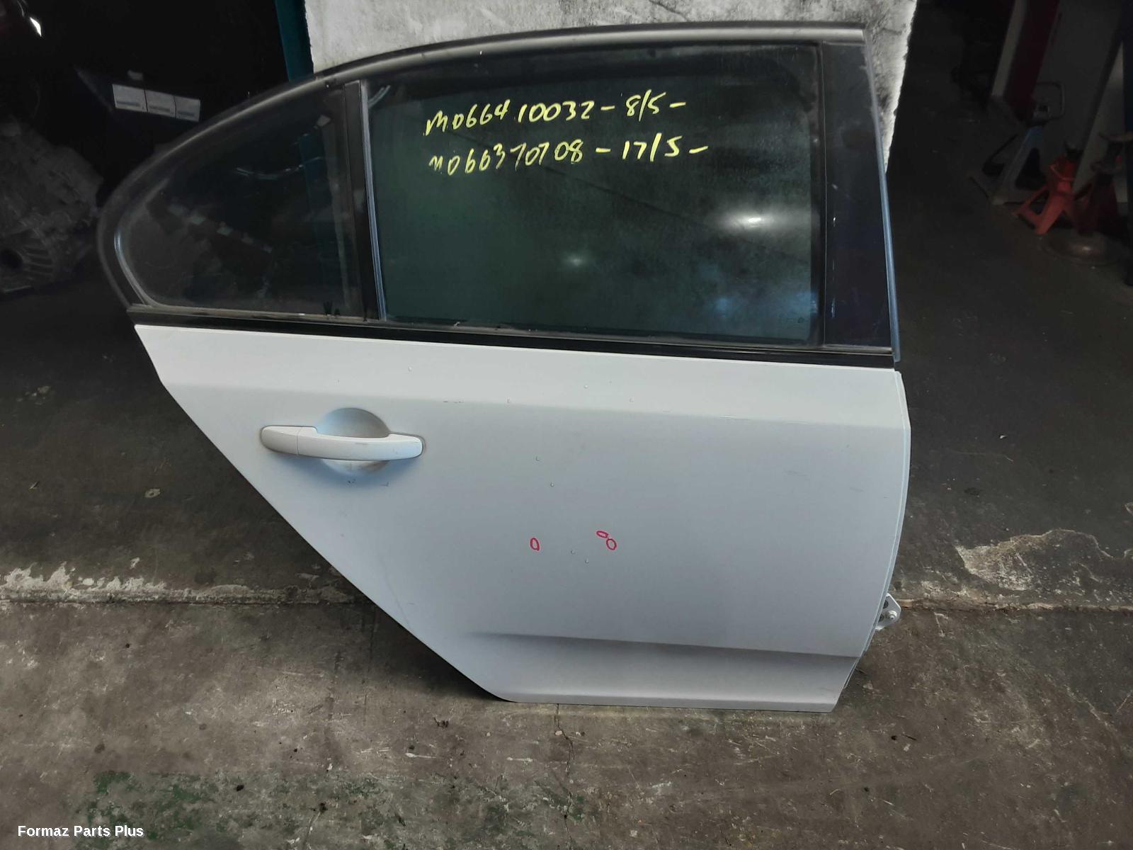 RIGHT_REAR_DOOR_SLIDING