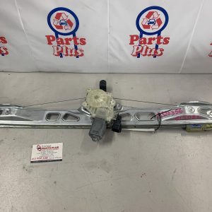 Right Front Window Reg/Motor