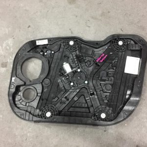 Right Front Window Reg/Motor