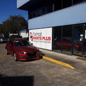 Left Rear 1/4 Door Glass