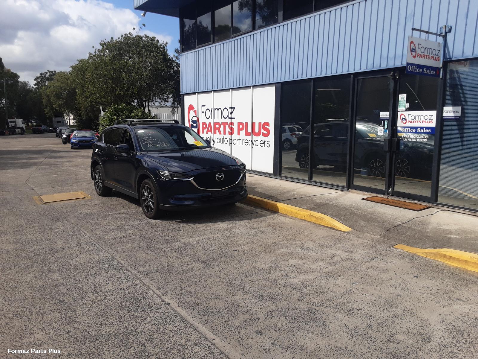 Left Front Window Reg/Motor