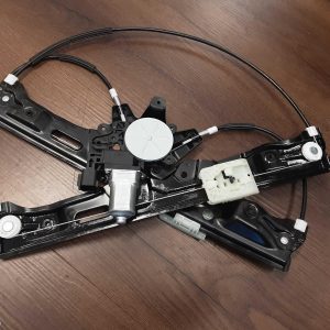 Right Front Window Reg/Motor