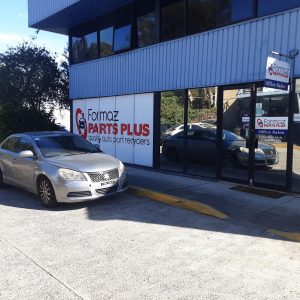 Left Rear 1/4 Door Glass