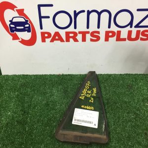 Right Rear 1/4 Door Glass