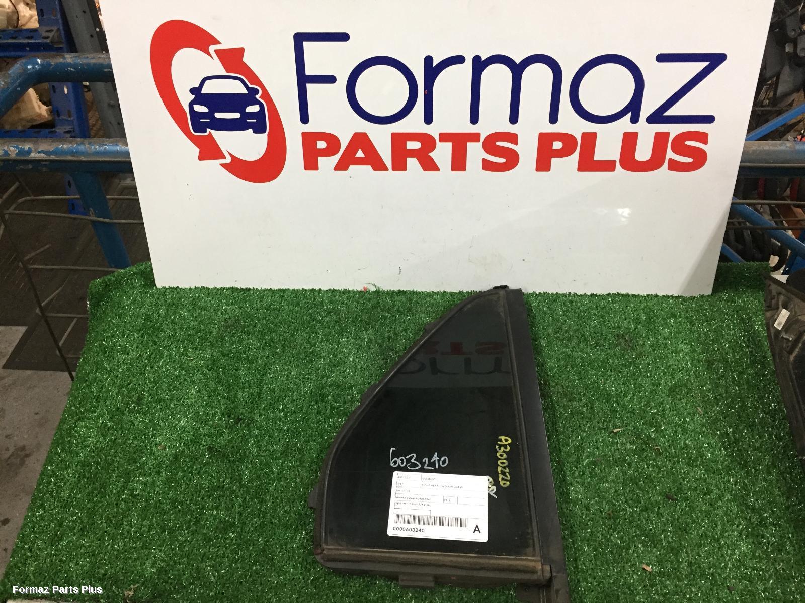 Right Rear 1/4 Door Glass