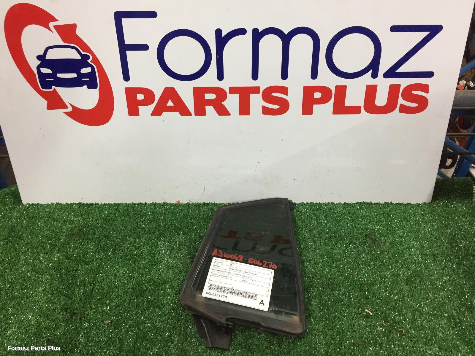 Right Rear 1/4 Door Glass