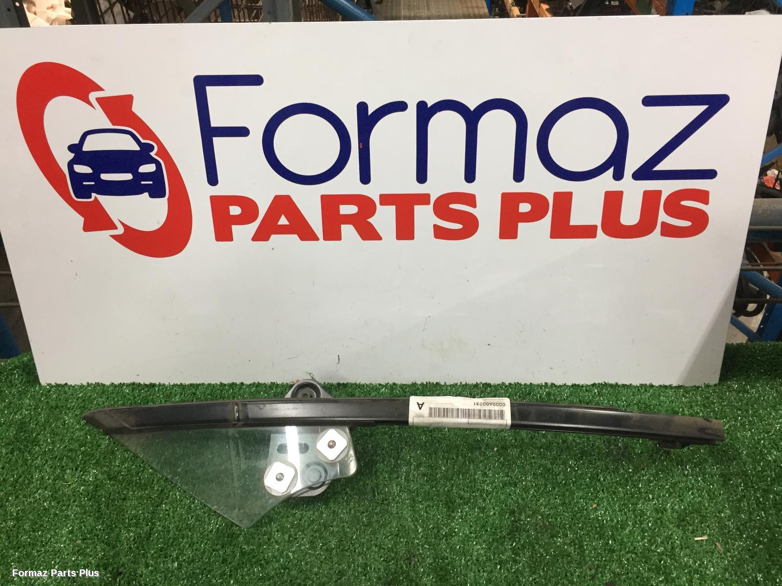 Left Front 1/4 Door Glass