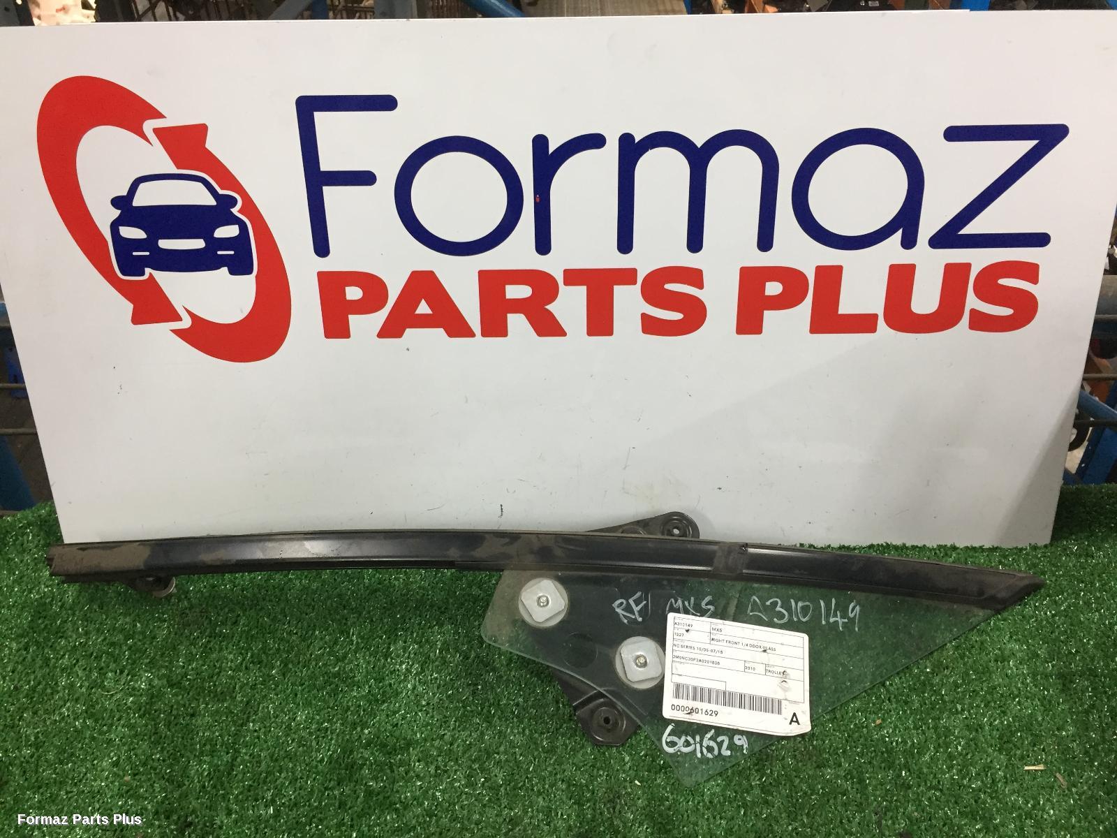 Right Front 1/4 Door Glass