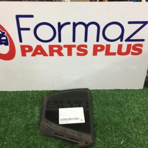 Right Rear 1/4 Door Glass