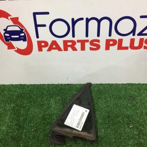 Right Rear 1/4 Door Glass