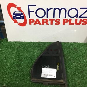Right Rear 1/4 Door Glass