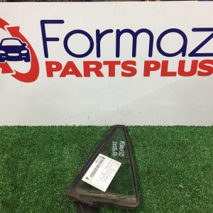 Right Rear 1/4 Door Glass
