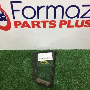 Right Rear 1/4 Door Glass