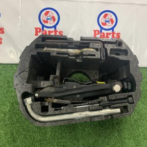 Jack/Tool Kit