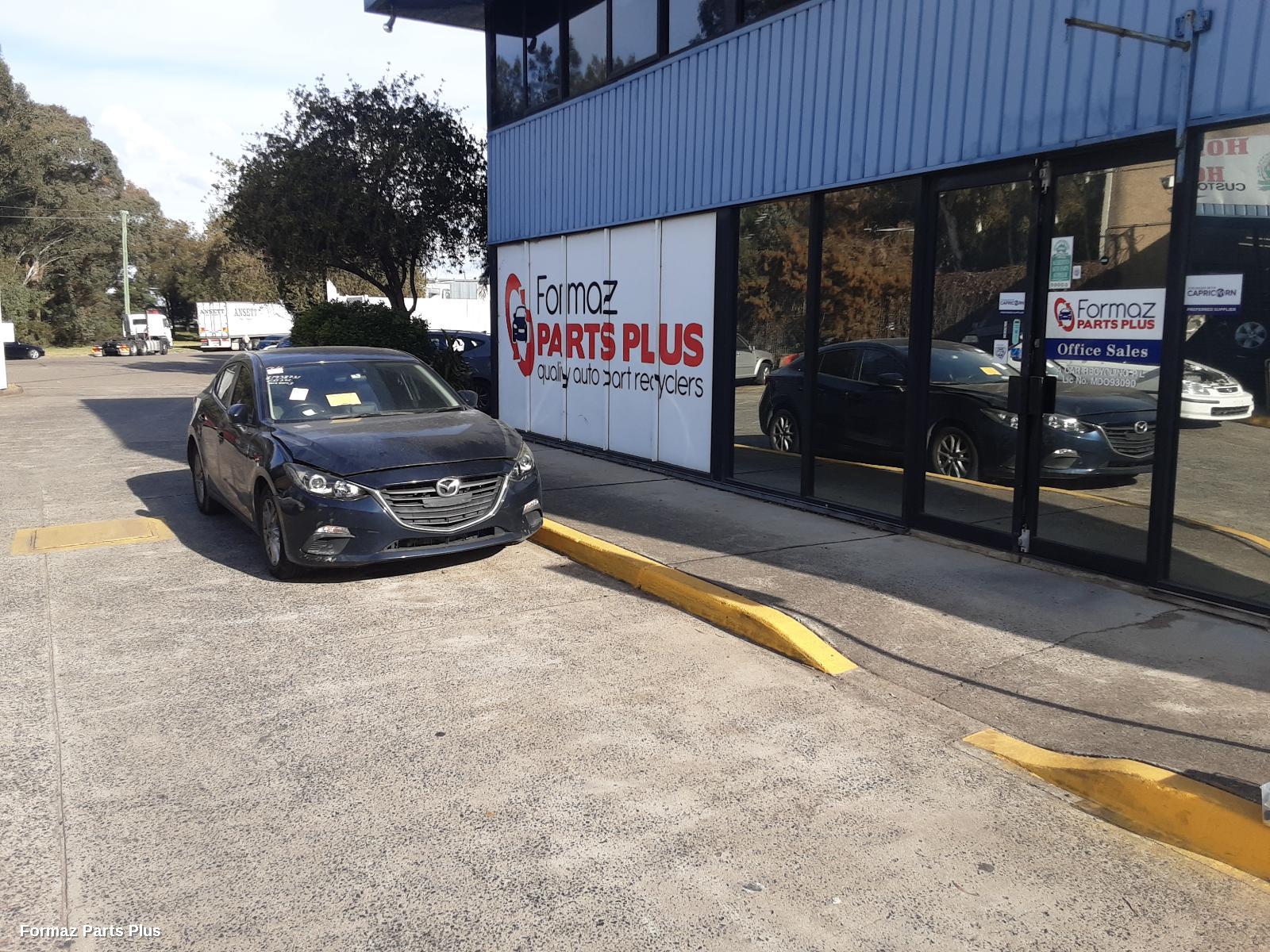 Right Guard Liner