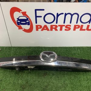 Rear Garnish